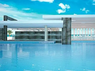Hotel Riu Republica - Solo Adultos Bávaro
